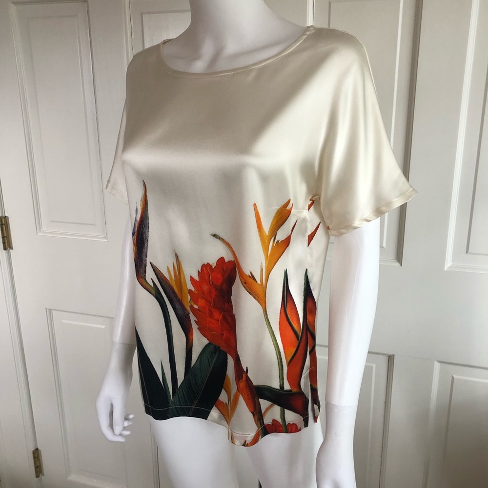 Tropical stretch satin top